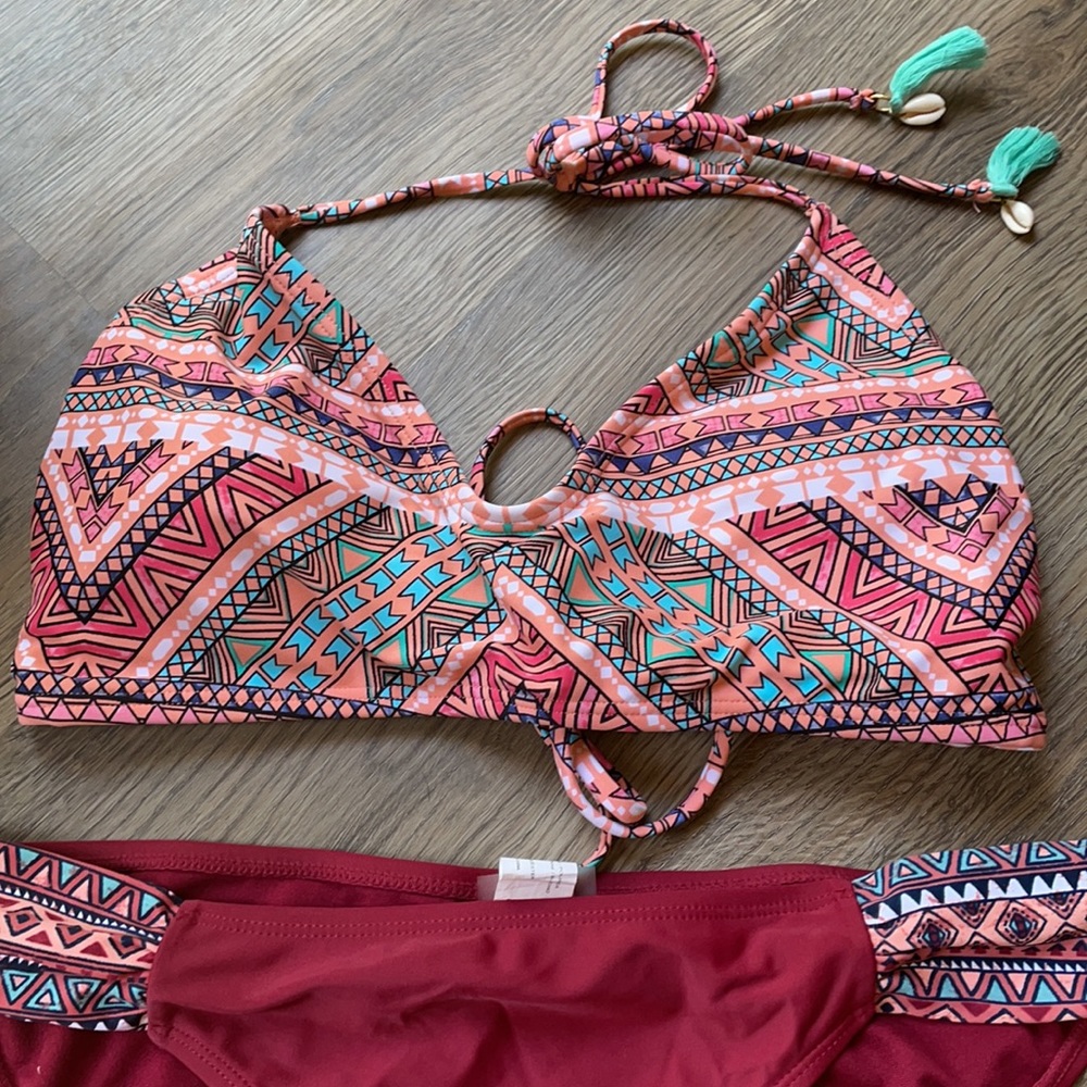 Bathing suit - Picture 3 of 5